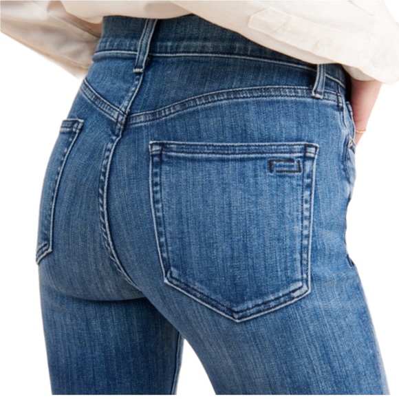 AYR The Bomb Pop Strait Leg High Rise Jeans Raw Hem Blue Size 25 Flattering Edgy - Picture 6 of 16